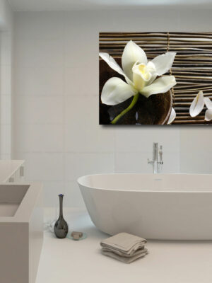 Quadro moderno benessere Spa "PETALI DI LILIUM SU BAMBOO" - Stampa su tela