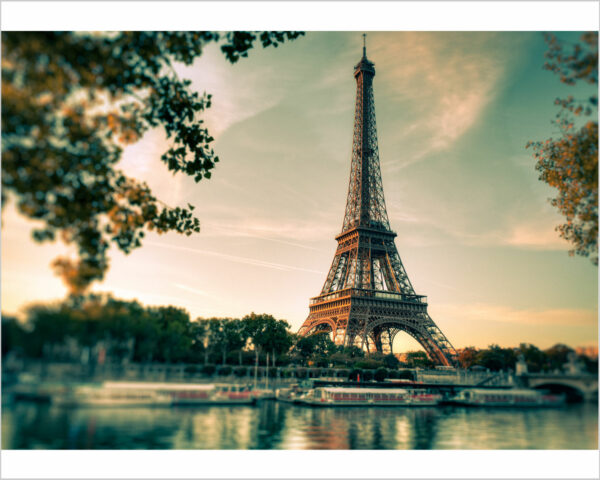 Quadro moderno Parigi "SOTTO LA TORRE EIFFEL"- Stampa su tela