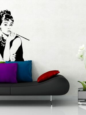Adesivo da muro Audrey Hepburn "COLAZIONE DA TIFFANY"
