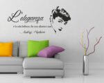 Adesivo da parete frase Audrey Hepburn "L'ELEGANZA È LA SOLA BELLEZZA"