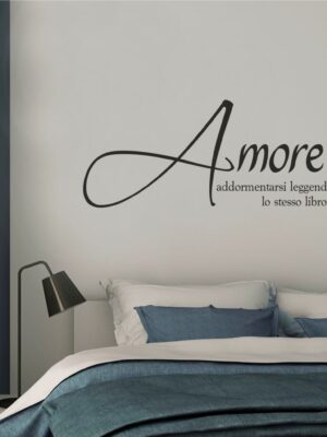 Frase adesiva da parete "AMORE È ADDORMENTARSI"