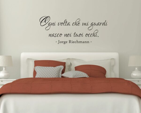 Frase da muro Jorge Riechmann "OGNI VOLTA..."