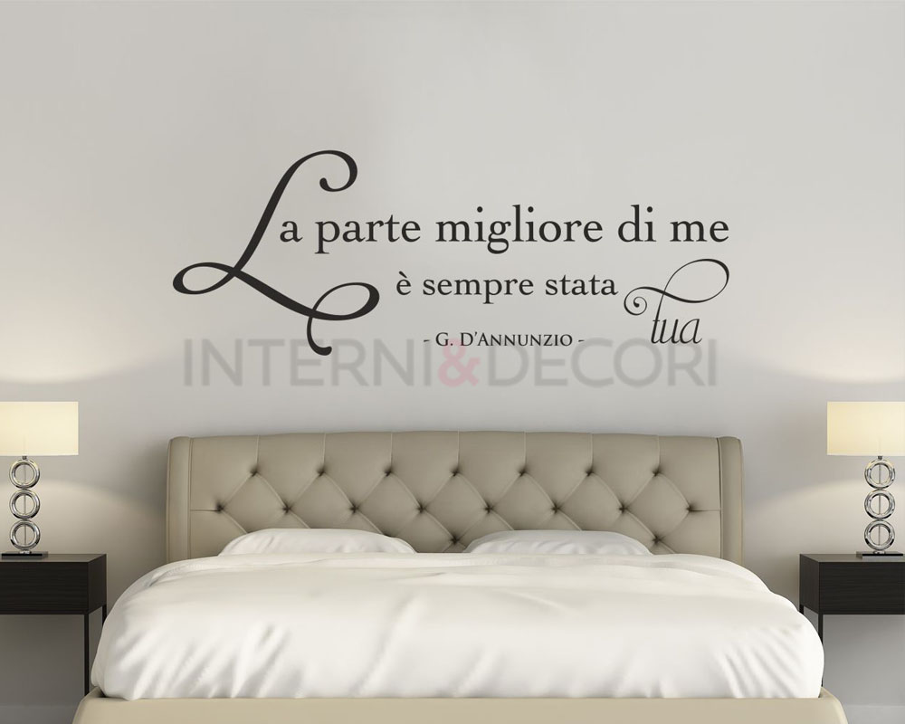 Adesivo da muro frase Gabriele D'Annunzio “L'INNOCENTE” - Interni & Decori