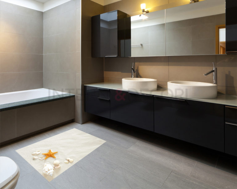 Adesivi per piastrelle bagno "STELLA E CONCHIGLIE SU SABBIA" - Adesivo per pavimento