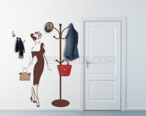 Adesivo murale appendiabiti "DONNA CON FARFALLE" - Appendiabiti design