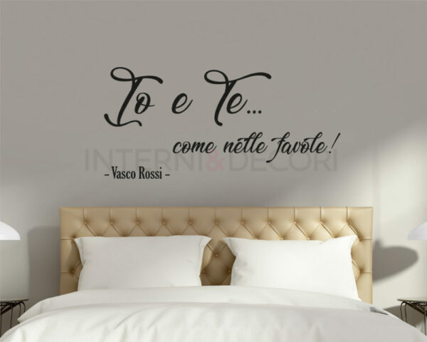 Adesivo da parete frase Vasco Rossi "COME NELLE FAVOLE"