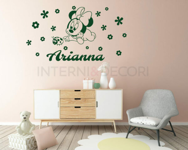 Adesivo da parete bimba "MINNIE CON COCCINELLA E FIORI" - Adesivo murale con nome