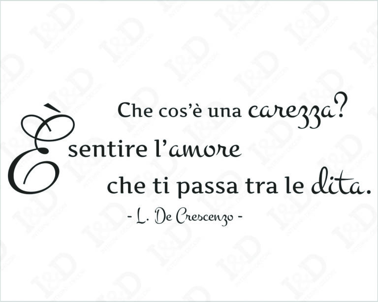 Adesivo da parete frase Luciano De Crescenzo "CHE COS'È UNA CAREZZA?"
