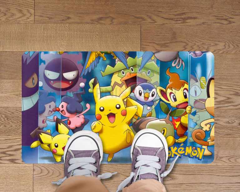 Tappeto adesivo bambini "ARRIVANO I POKÉMON" - Adesivo per pavimento