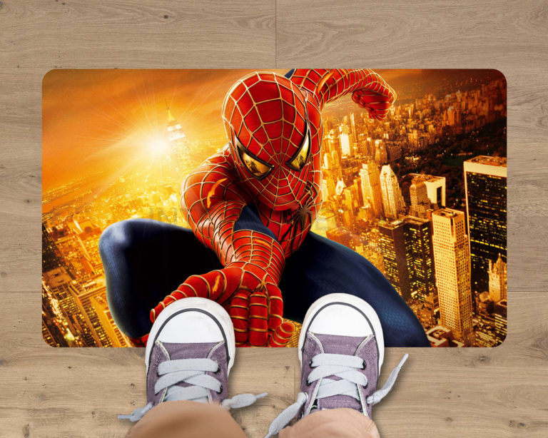 Tappeto adesivo bambini "SPIDERMAN SUI TETTI" - Adesivo per pavimento