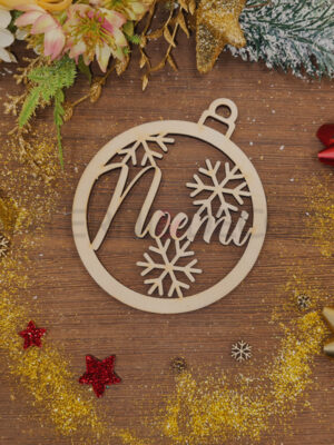 Pallina di Natale personalizzata con nome "FIOCCHI DI NEVE" - Decorazioni laser legno