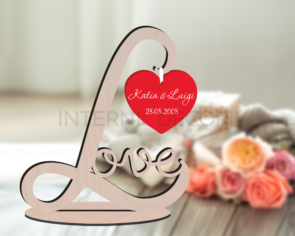 Scritta love in legno “CUORE CON NOMI” – Decorazioni a taglio laser -  Interni & Decori