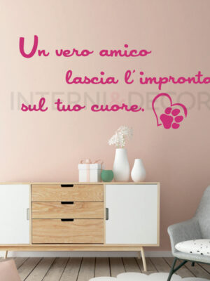 Adesivo da parete frase animali "UN VERO AMICO"