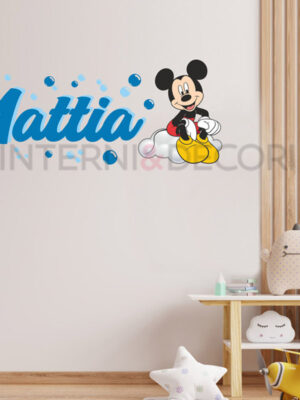 Adesivo murale Disney con nome "TOPOLINO SU NUVOLA"