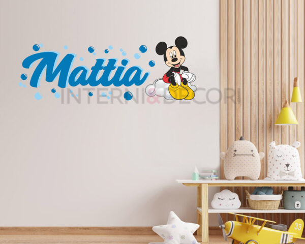 Adesivo murale Disney con nome "TOPOLINO SU NUVOLA"