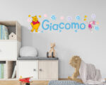 Adesivo con nome bimbo "WINNIE THE POOH E PIMPI IN AZZURRO"