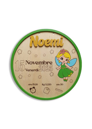 Dolce fatina-targa nascita in legno