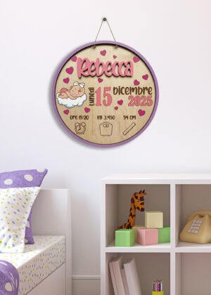 "IT'S A GIRL” - Targa nascita in legno personalizzata con nome