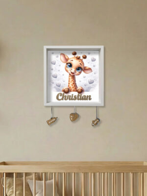 Quadretto nascita personalizzato con nome – BABY GIRAFFA TRA CUORICINI