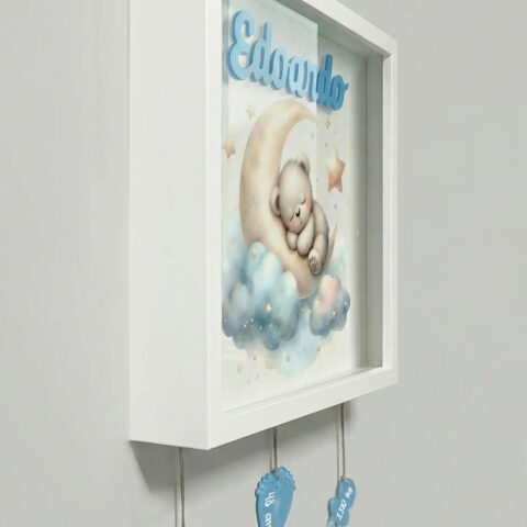 orsetto su luna-vista laterale