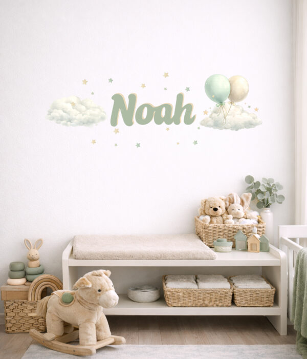 Adesivo murale con nome "TRA NUVOLE E STELLINE"